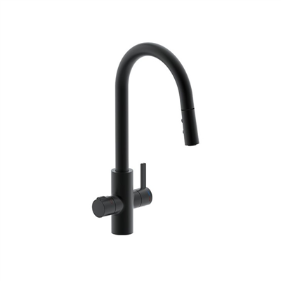 उबलता हुआ पानी नल से बाहर निकालें